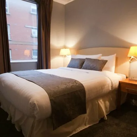 Wolfe Tone Street Apartment *